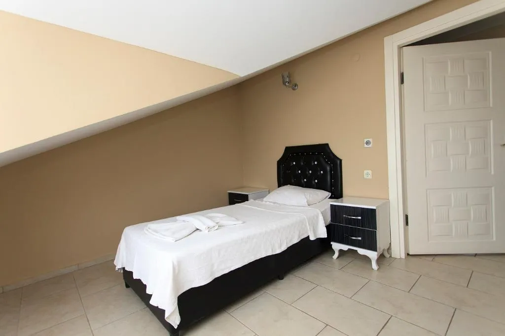 FAMILY ROOM LOFT Room, Green Peace, Dalaman