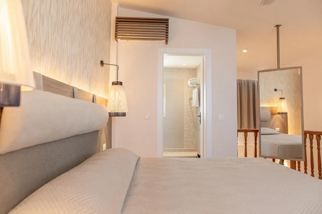 JUNIOR SUITE GARDEN VIEW Room, Achilleas Beach Adults Only Hotel, Kos