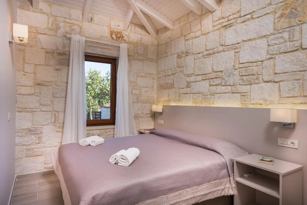 VILLA WITH PRIVATE POOL Room, Spilia Village Hotel & Villas, Crete