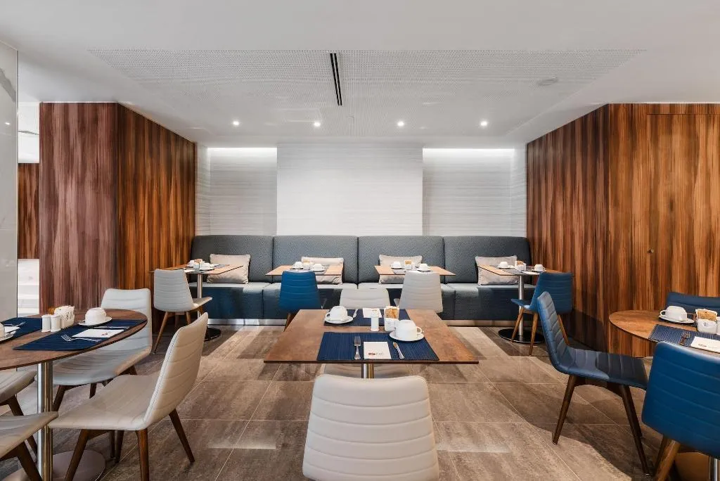 Restaurant, Dorma Saldanha, Lisbon