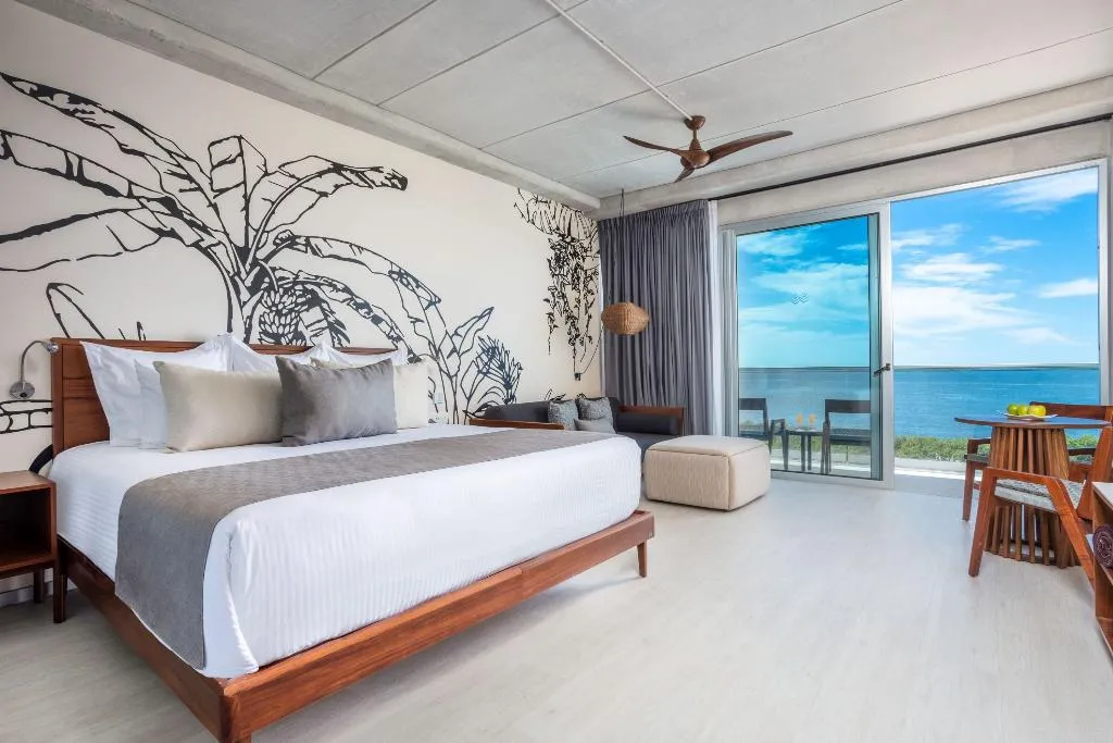 JUNIOR SUITE KING SIZE BED Room, Hyatt Vivid Grand Island, Cancun Area