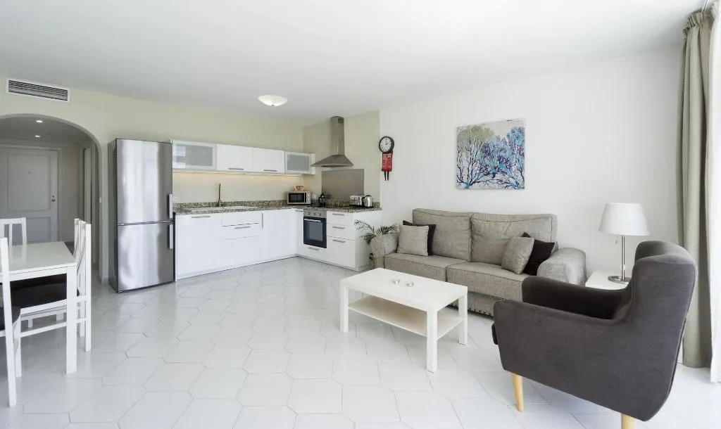Room, Miraflores Beach & Country Club, Costa Del Sol
