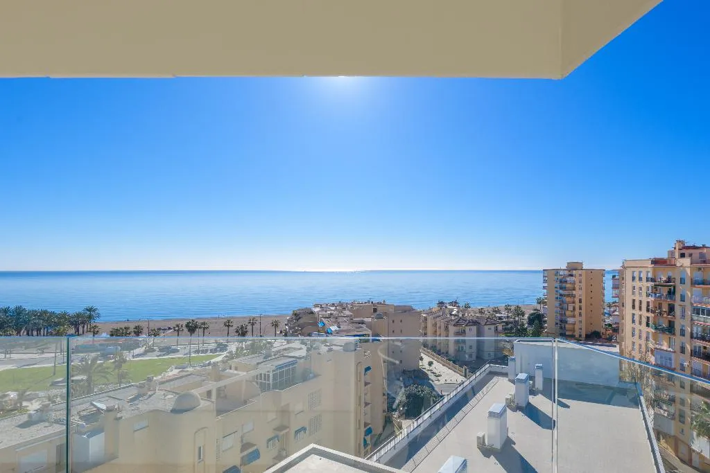 TRIPLE SEA VIEW CAPACITY 3 Room, Hotel Parasol by Dorobe, Costa Del Sol