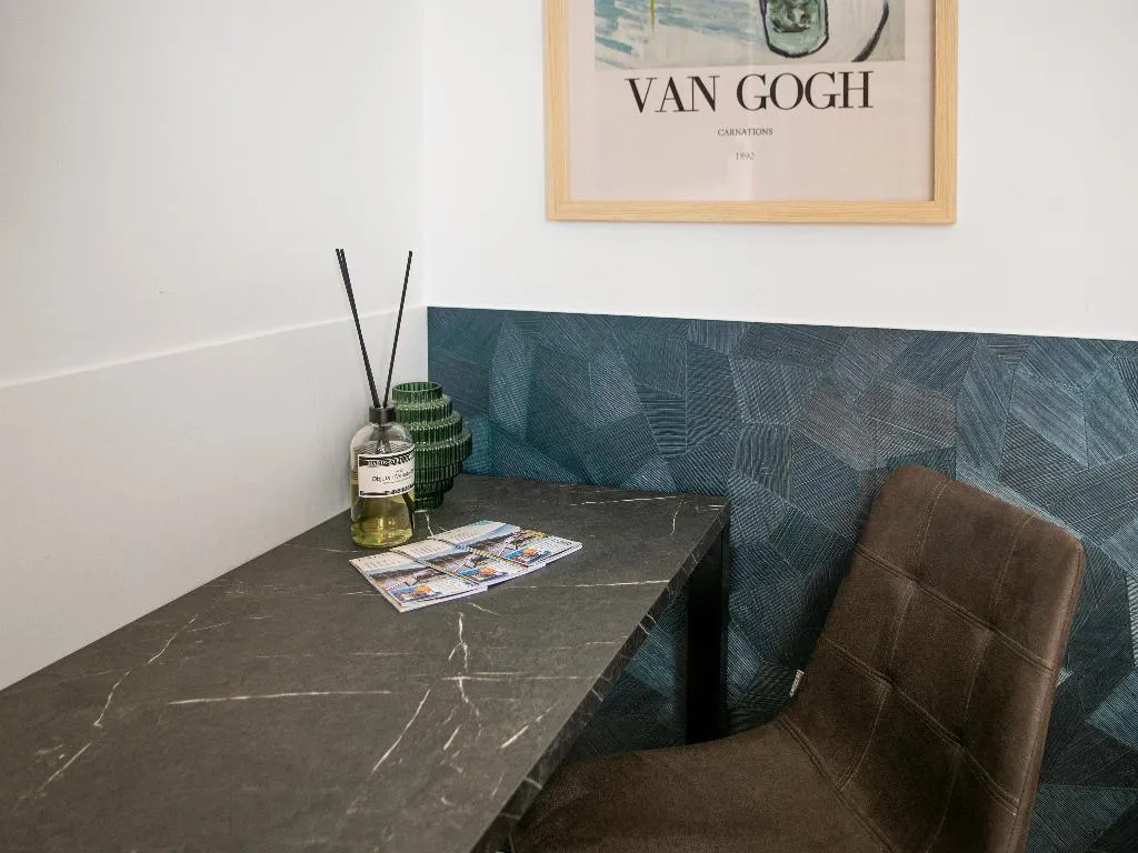 Double or Twin DELUXE Room, Amsterdam Lake Hotel, Amsterdam