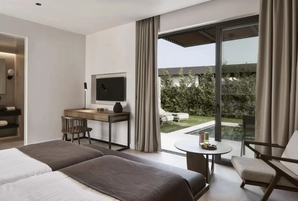 JUNIOR SUITE WITH PRIVATE POOL Room, The Olivar Suites, Corfu