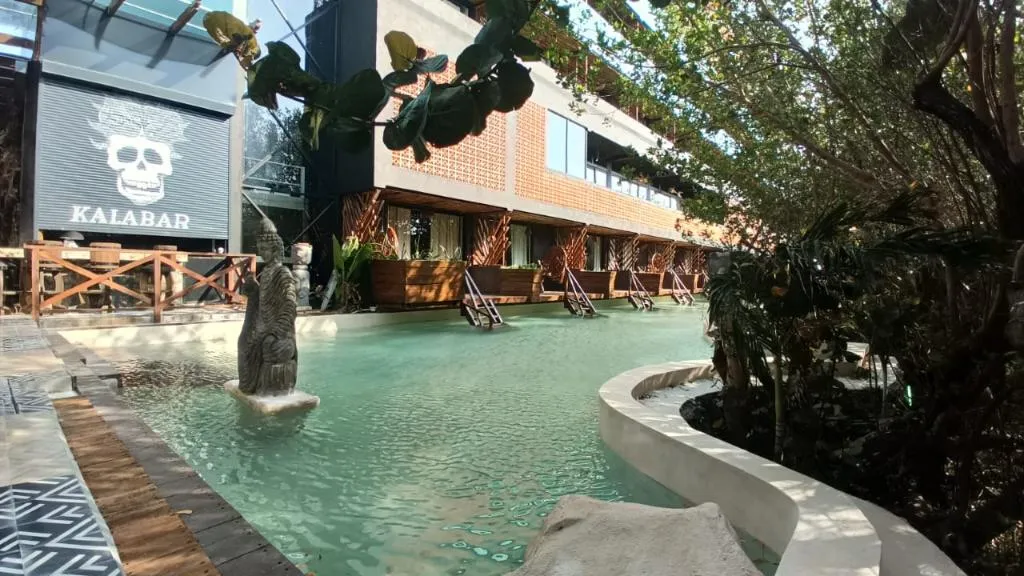 Pool, Akuazul Resorts Only Adults, Cancun Area