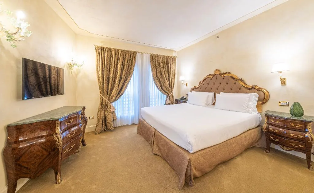 DOUBLE Accesible Deluxe  Room, Hotel Villa Barbarich, Venice