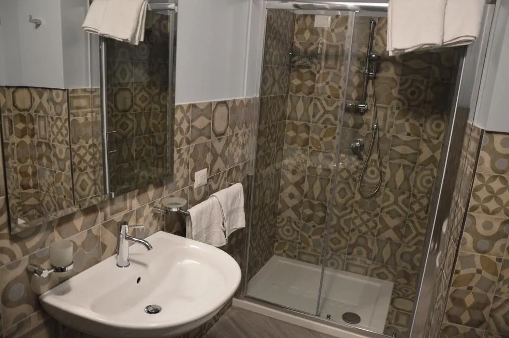 Room, Residenza Cavour, Catania