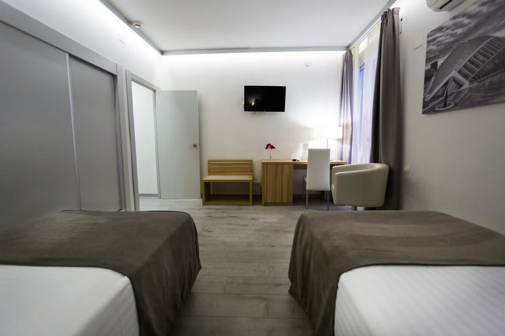 DOUBLE STANDARD Room, Sweet Hotel Renasa, Valencia