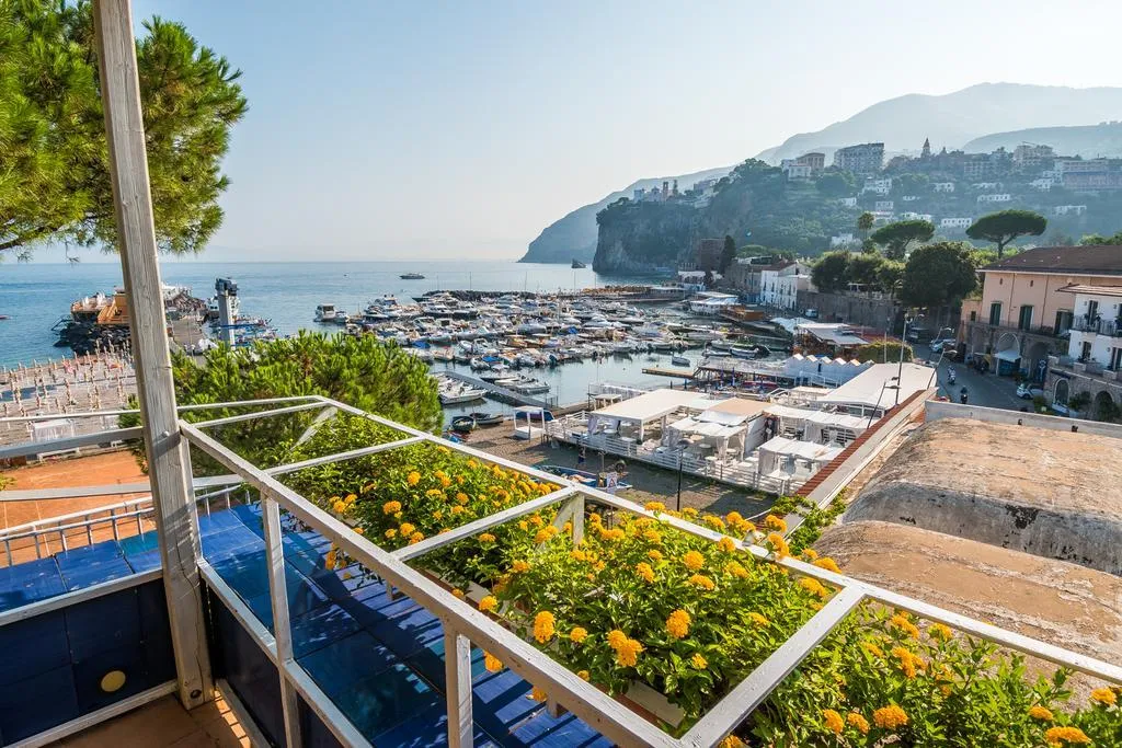 General view, Hotel Le Axidie BW Signature Collection, Naples