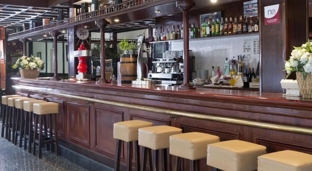 Bar, Guitart Rosa, Costa Brava