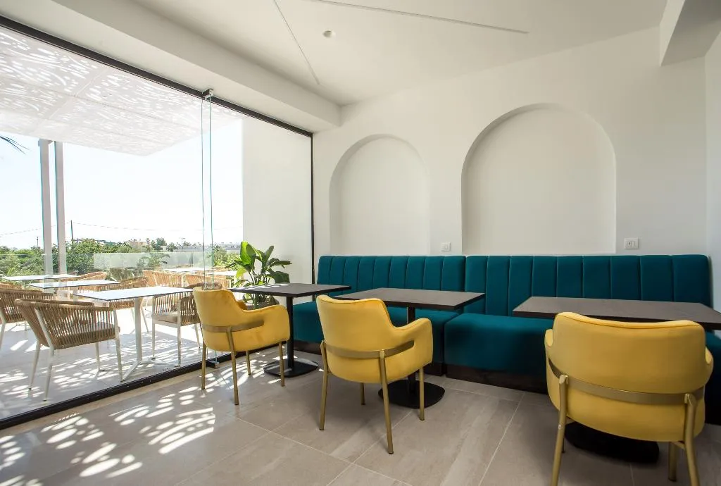 Lobby, Hollywood Inn, Rhodes