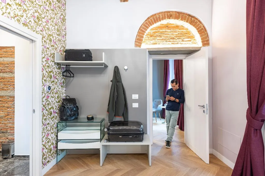 APARTMENT CAPACITY 6 Room, Kairos by Florence Art Apartments, Florence