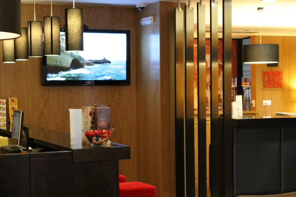 Bar, Hotel Principe Lisboa, Lisbon