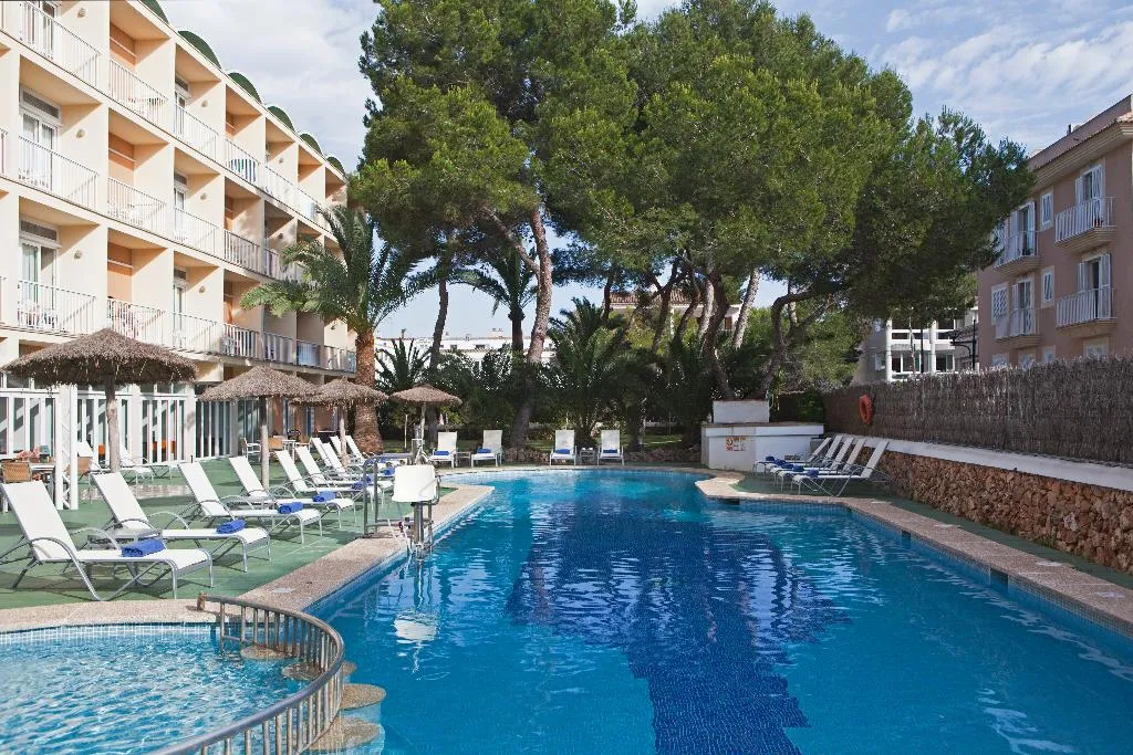 Terrace, Aparthotel Isla de Cabrera, Majorca