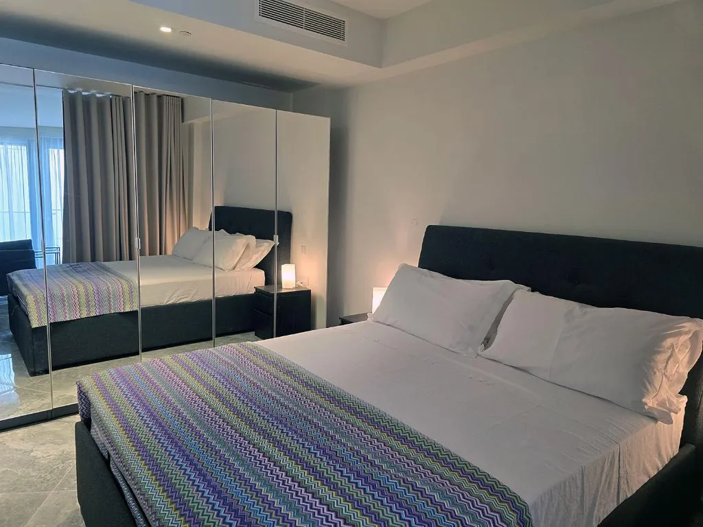 APARTMENT TWO BEDROOMS ONE BATHROOM Room, Mercury Suites - Skydream Getaways, Malta