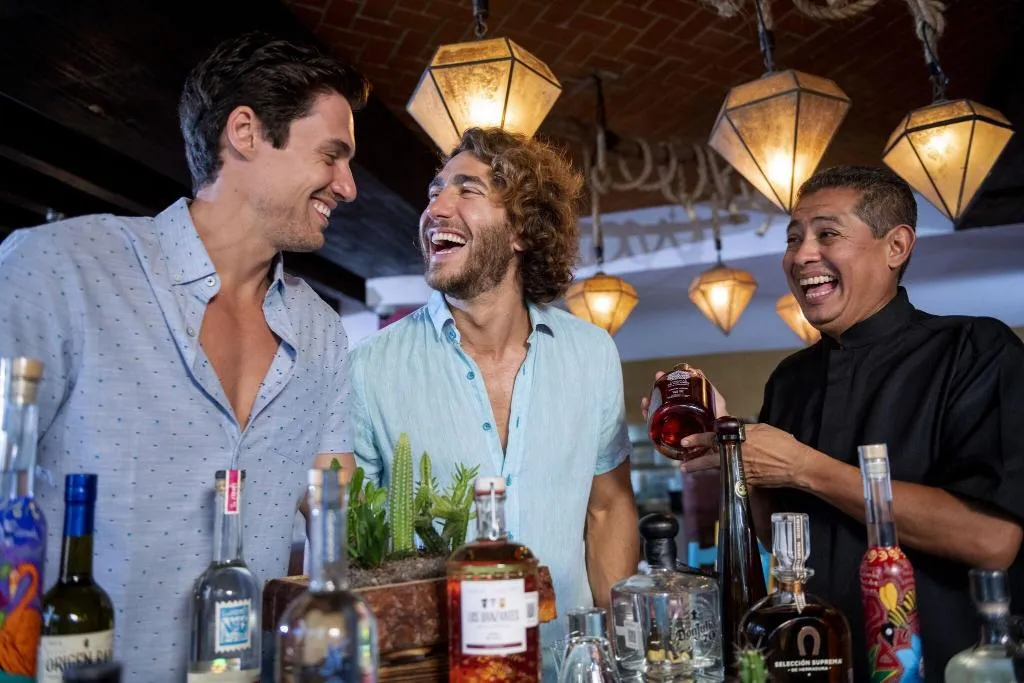 Bar, Wyndham Alltra Playa del Carmen Adults Only All In, Playa Del Carmen