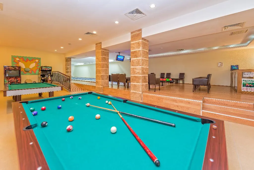 Sports and Entertainment, Royal Atlantis Resort Spa, Antalya