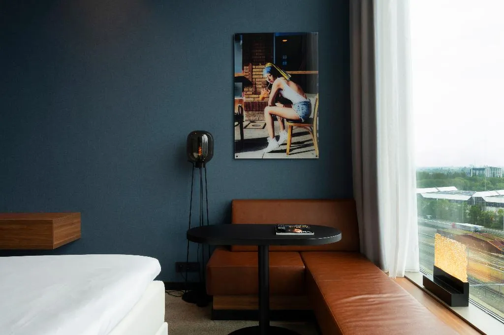 DOUBLE COMFORT Room, Van der Valk Hotel Amsterdam Zuidas, Amsterdam