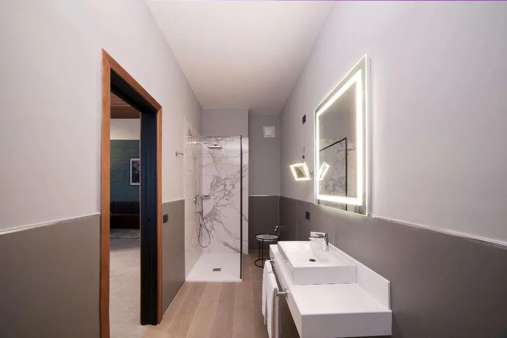 Room, Radisson Hotel Nola Naples, Naples