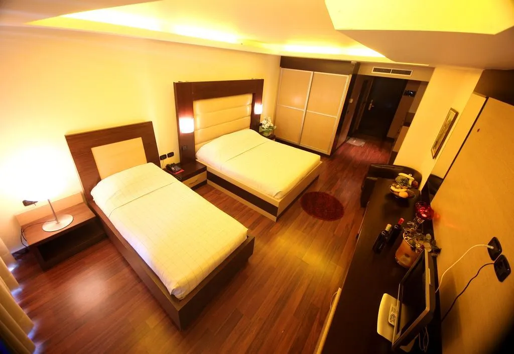 Room, Vlora International, Kavaje