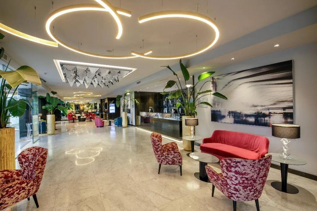 Lobby, St. Martin, Rome