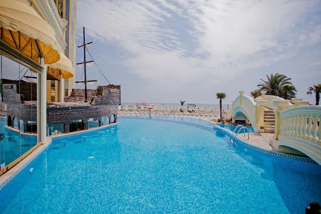 Pool, Imperial Palace, Bourgas
