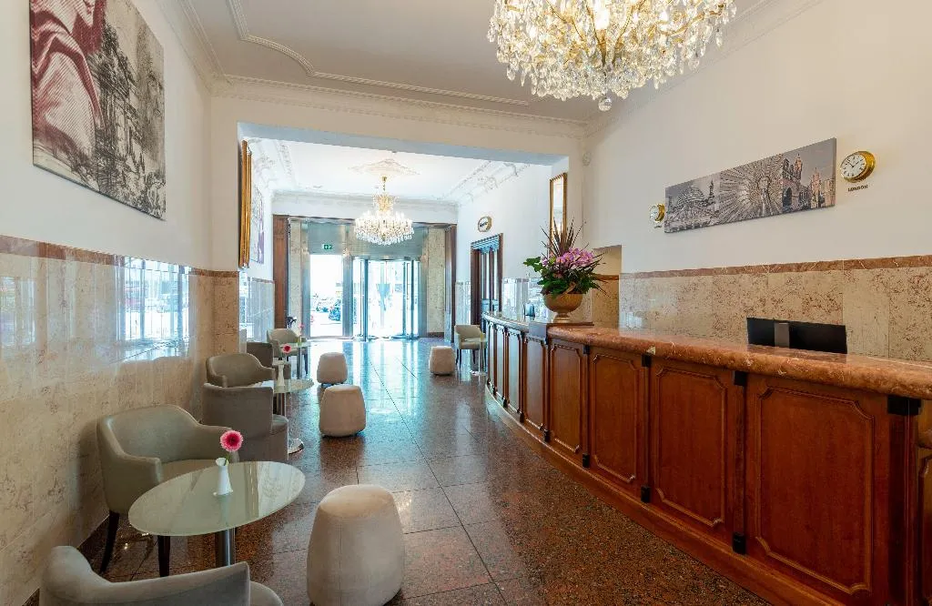 Lobby, Leonardo Hotel Berlin KU’DAMM, Berlin