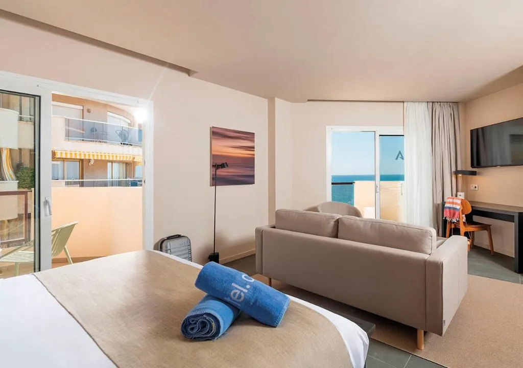 JUNIOR SUITE PREMIUM Room, Aqua Hotel Promenade & Spa****S, Costa Brava