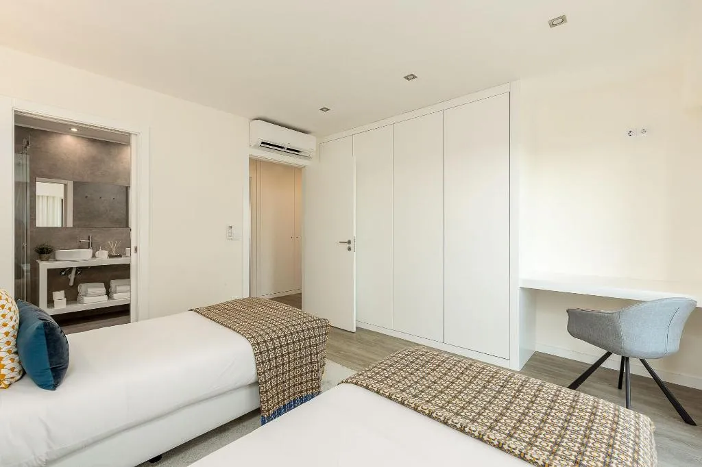 Room, Your Opo Central Apartments, Porto