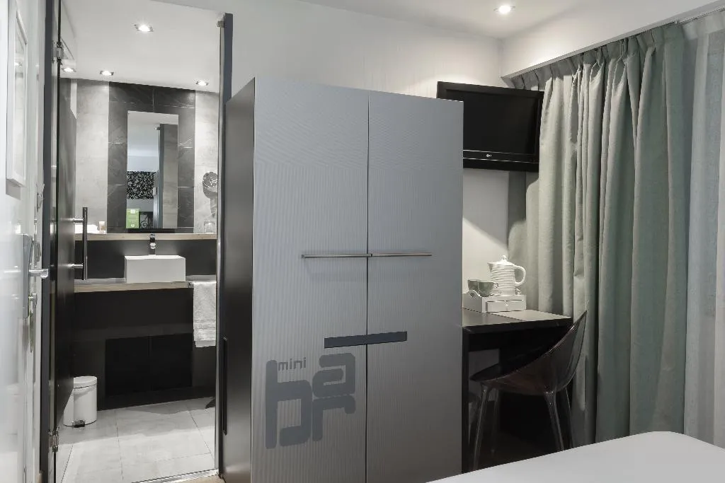 DOUBLE BASIC Room, Petit Palace Plaza Mayor, Madrid