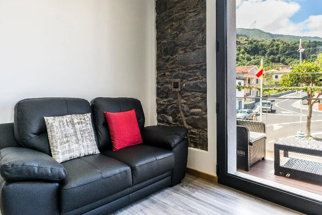APARTMENT ONE BEDROOM Room, Enxurros House, Madeira