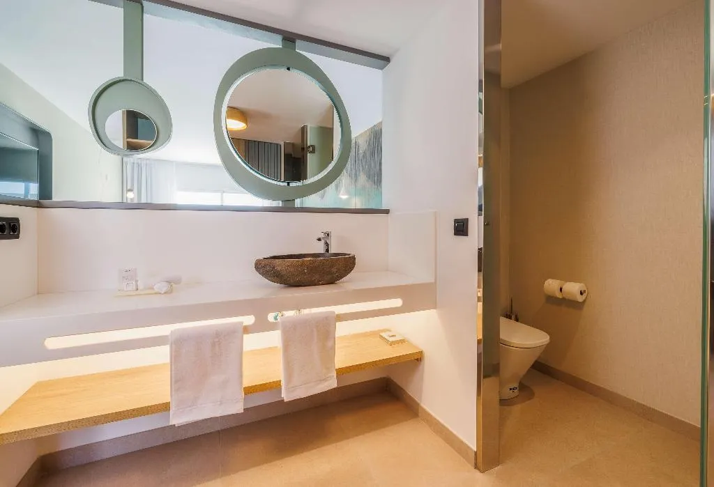 Room, Radisson Blu Resort Lanzarote, Lanzarote