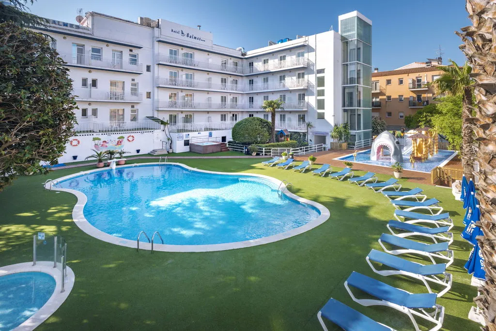 General view, GHT Balmes - Apartaments & Splash, Costa Brava