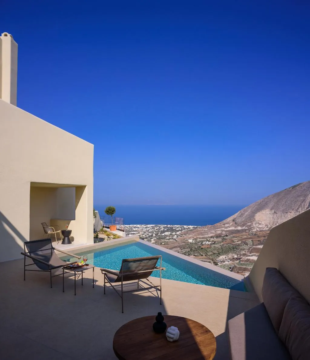 SUITE SEA VIEW WITH PRIVATE POOL Room, Elessa Hotel, Santorini