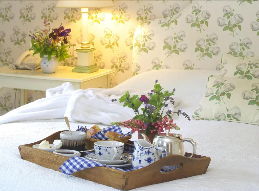 Room, Ballymaloe House, Cork