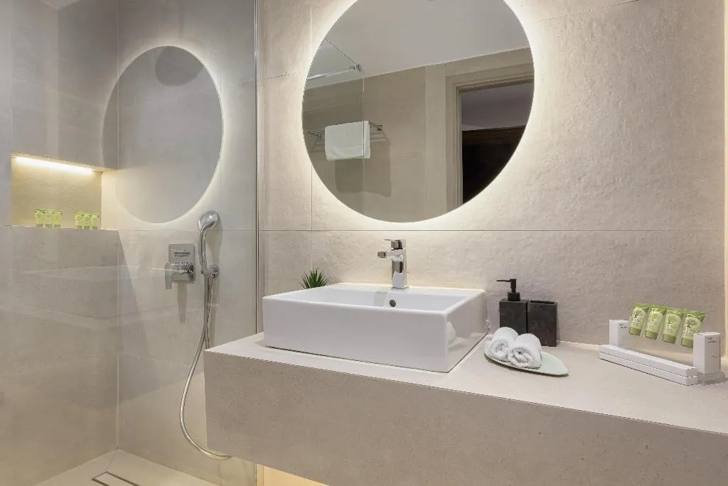 TWIN SUPERIOR Room, Acropolis Select, Athens