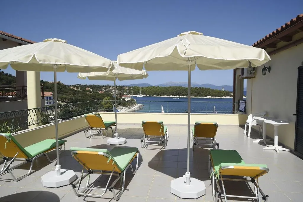Terrace, Stella Hotel Apartments, Kefallinia