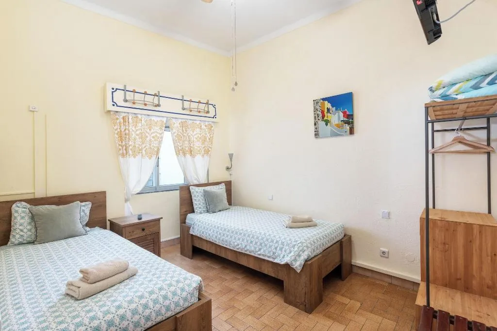 Room, Pension Bicuar, Algarve