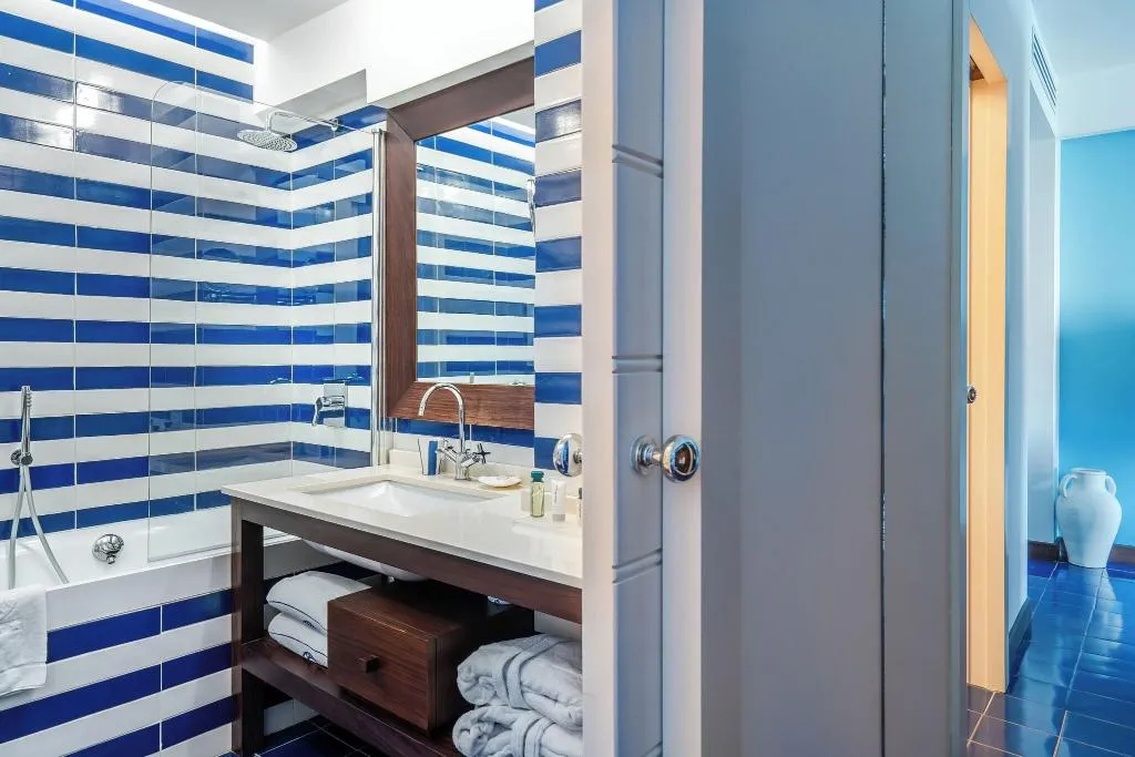 DOUBLE PRESTIGE Room, Capo La Gala Hotel & Wellness, Naples