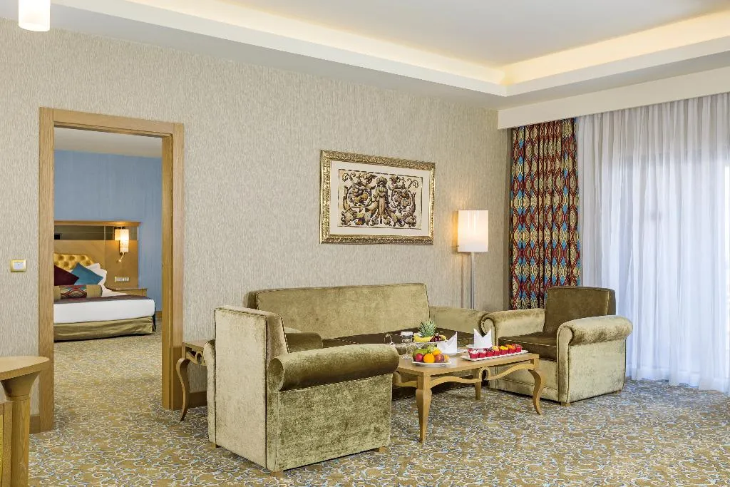 JUNIOR SUITE LAND VIEW Room, Royal Holiday Palace, Antalya