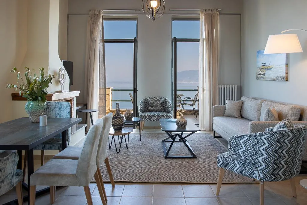 VILLA WITH PRIVATE POOL Room, Searocks Exclusive Village, Kalamata
