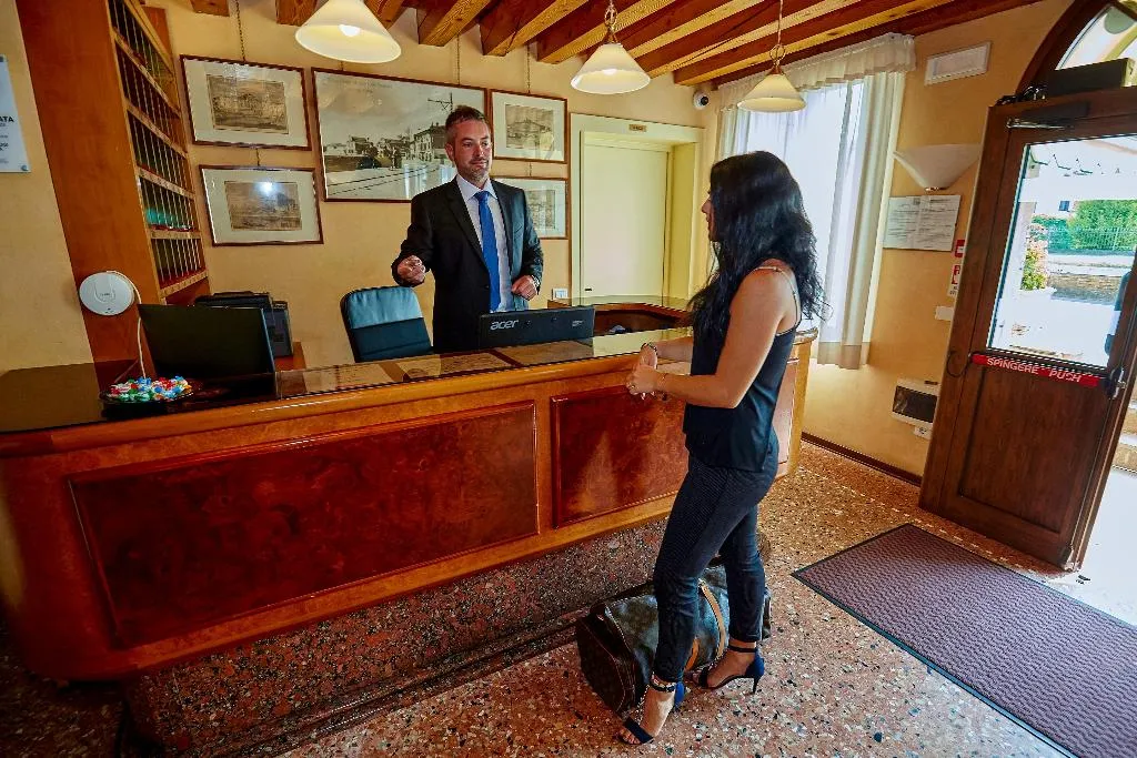 Lobby, Riviera dei Dogi, Venice