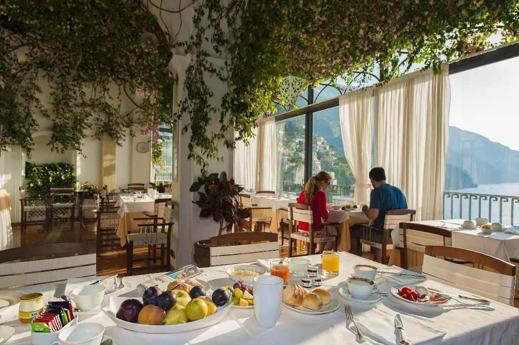 Restaurant, Miramare, Naples