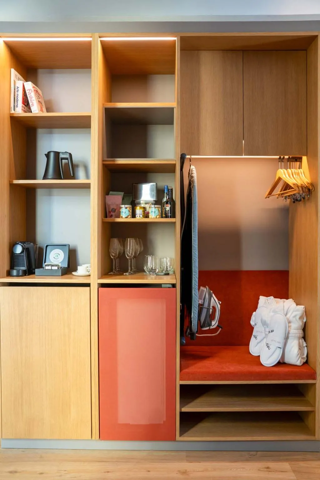 TRIPLE DELUXE Room, Ocean Drive Madrid, Madrid
