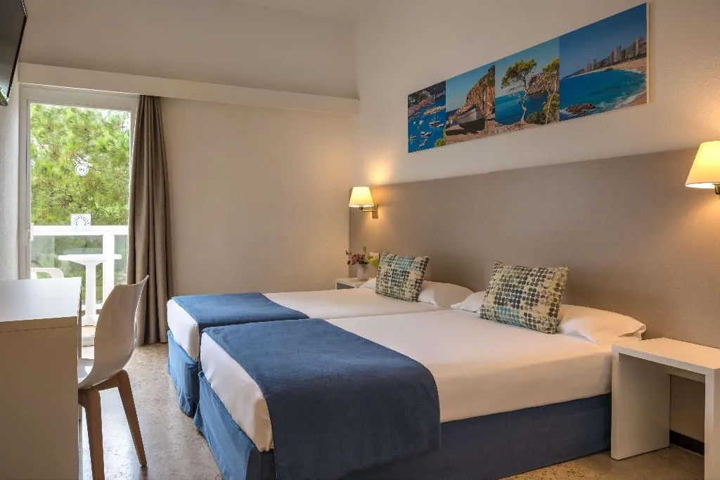 Room, htop Caleta Palace, Costa Brava