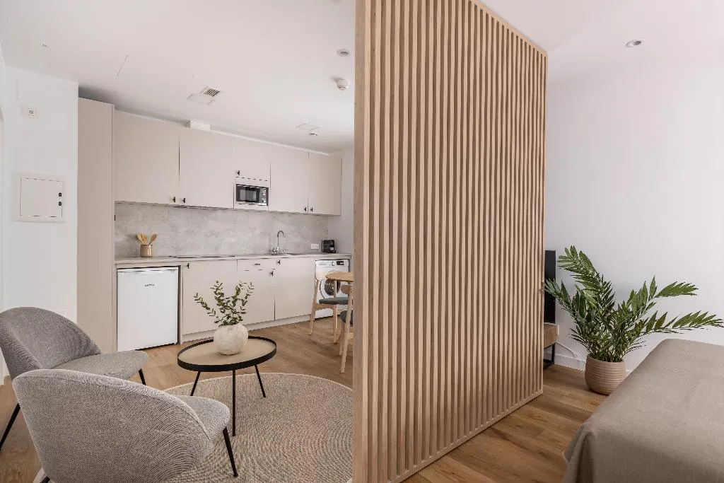 STUDIO STANDARD Room, Libere Ciudad Real, Madrid