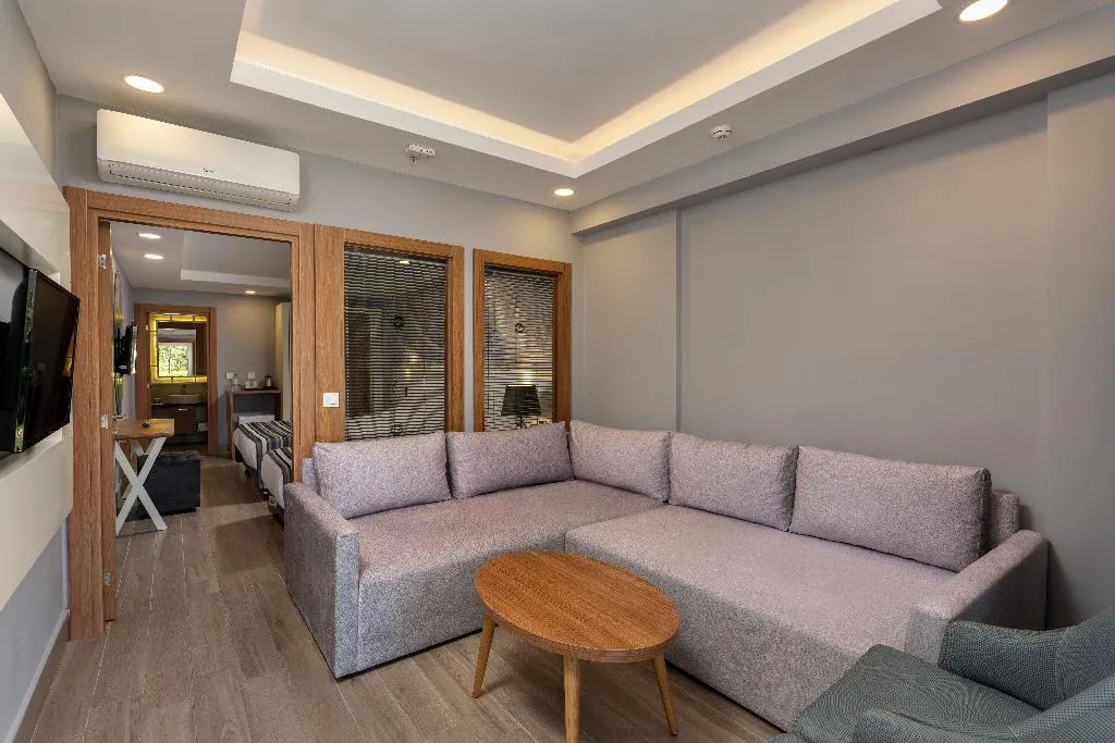 DOUBLE SUPERIOR GARDEN VIEW Room, Greenwood Suites Resort, Antalya