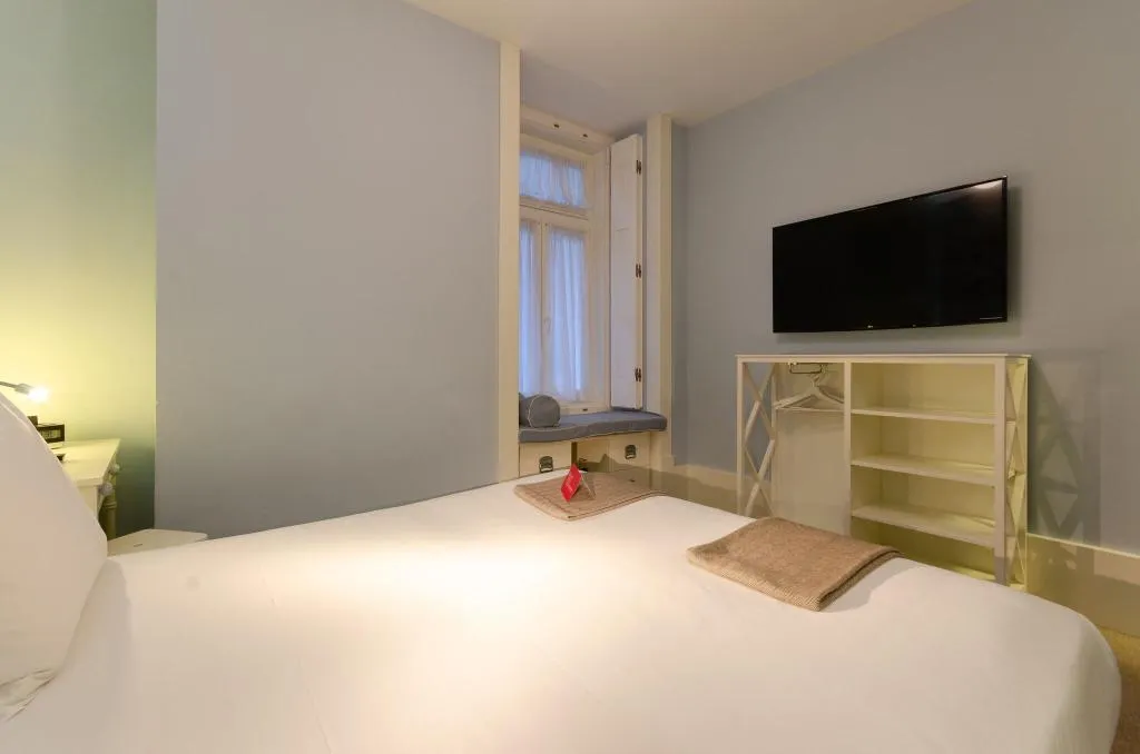 TWIN CLASSIC Room, Lx Boutique Hotel, Lisbon