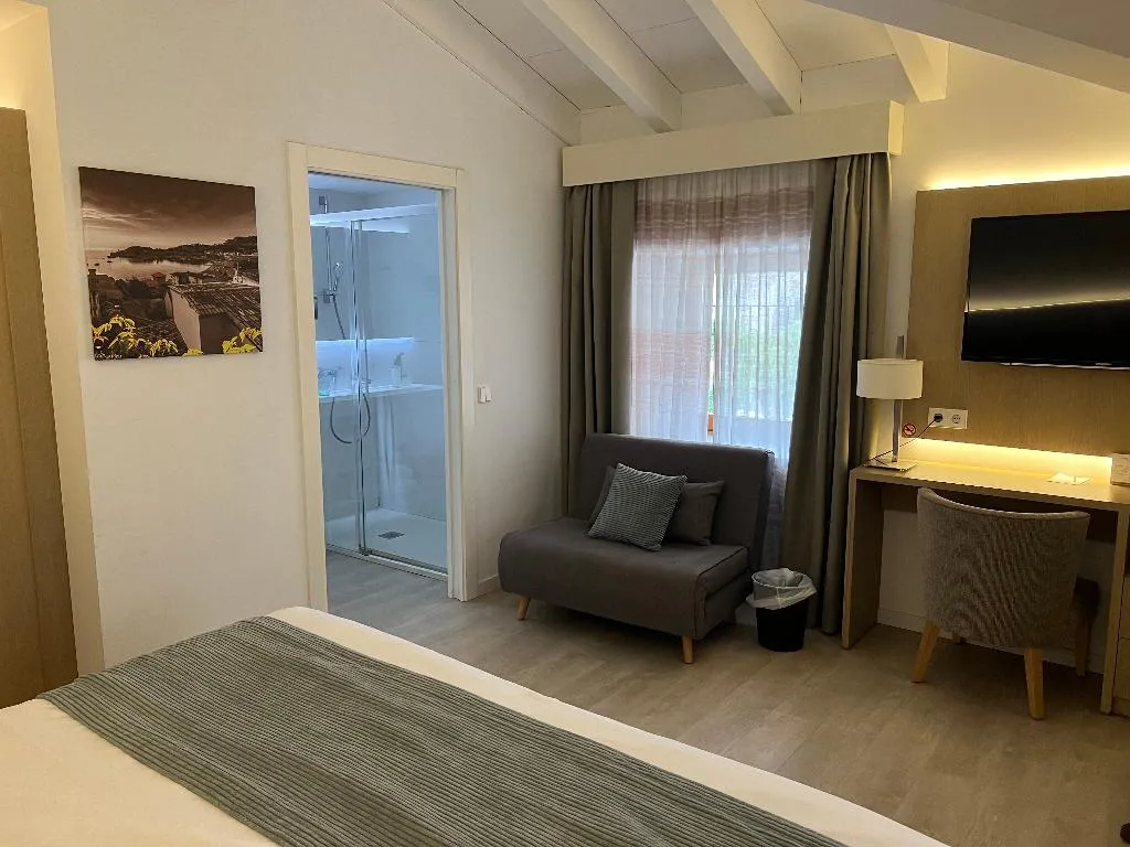 Double or Twin SUPERIOR CITY VIEW Room, Soller Plaza, Majorca